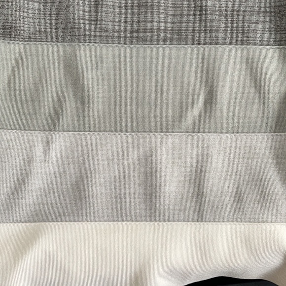 Express Customized Dress - Picture 3 of 6